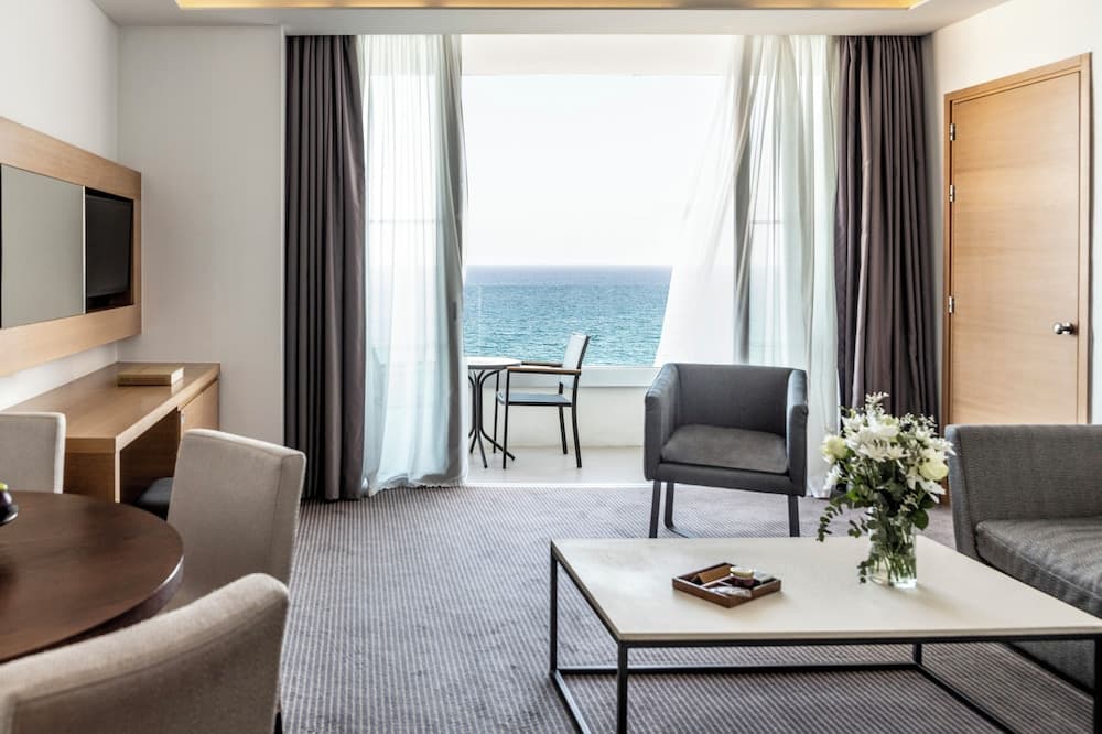 Royal Apollonia by Louis Hotels