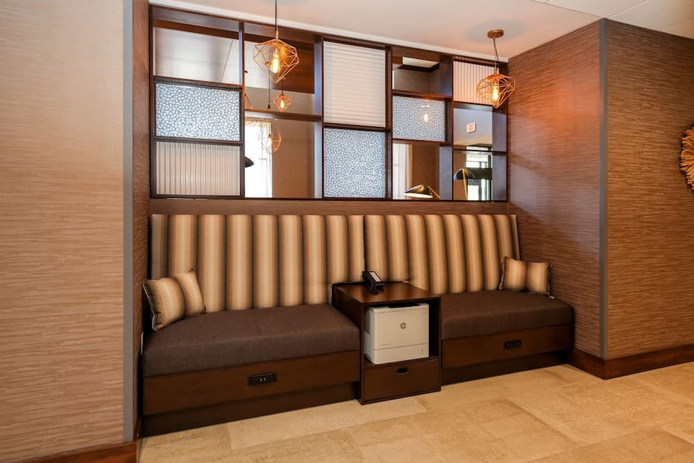 Hampton Inn & Suites Aurora South Denver