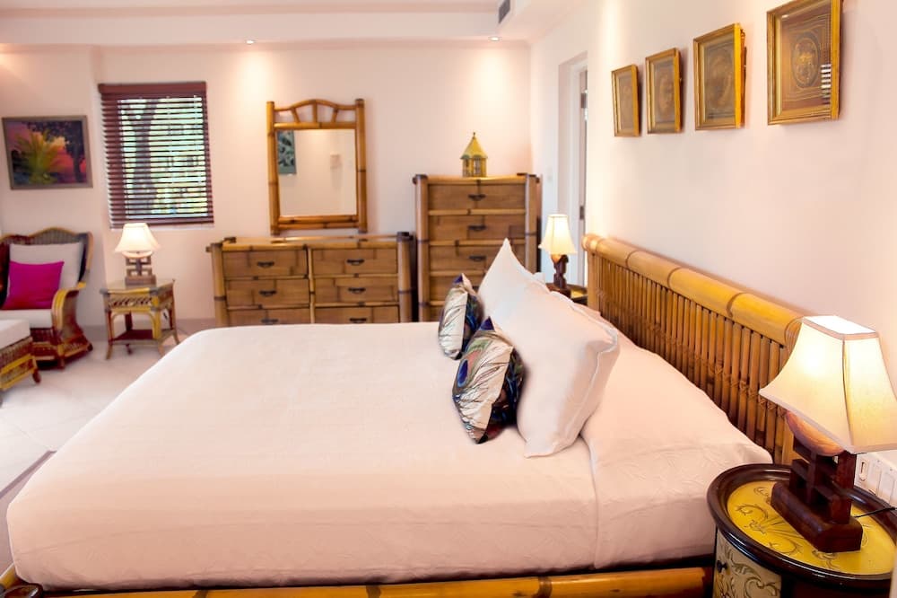 Palm Beach Condo 202  - A Vacation Rental by Bougainvillea Barbados