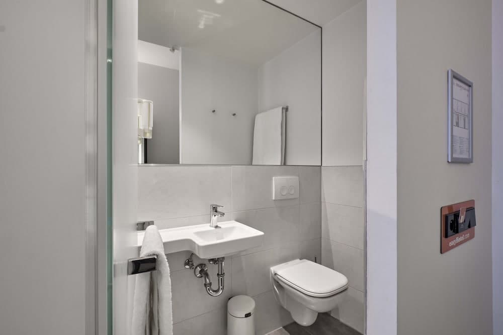 easyHotel Brussels City Centre