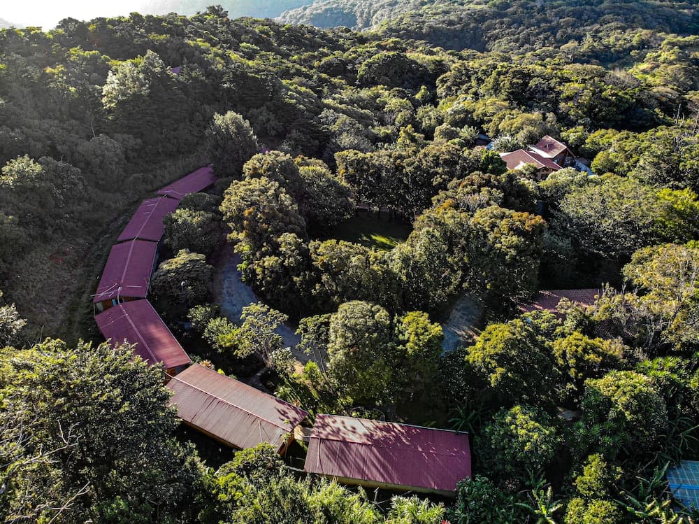 El Bosque Lodging