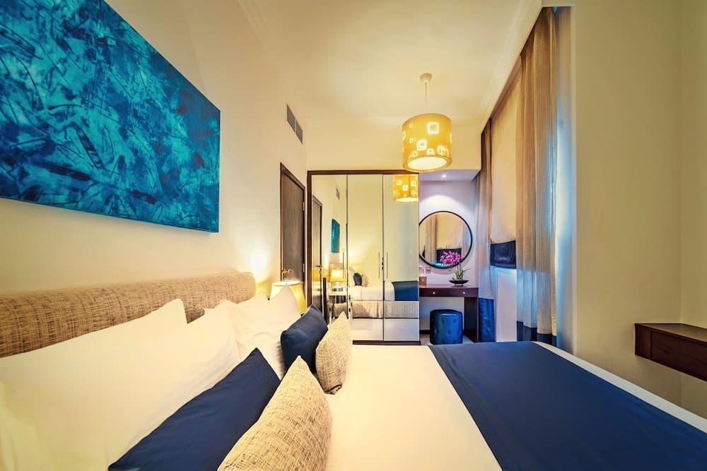 First Central Hotel Suites
