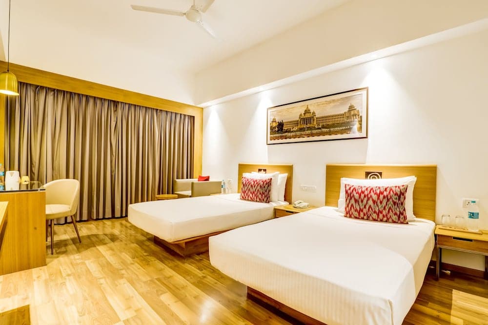 Lemon Tree Hotel, Electronics City - Bengaluru