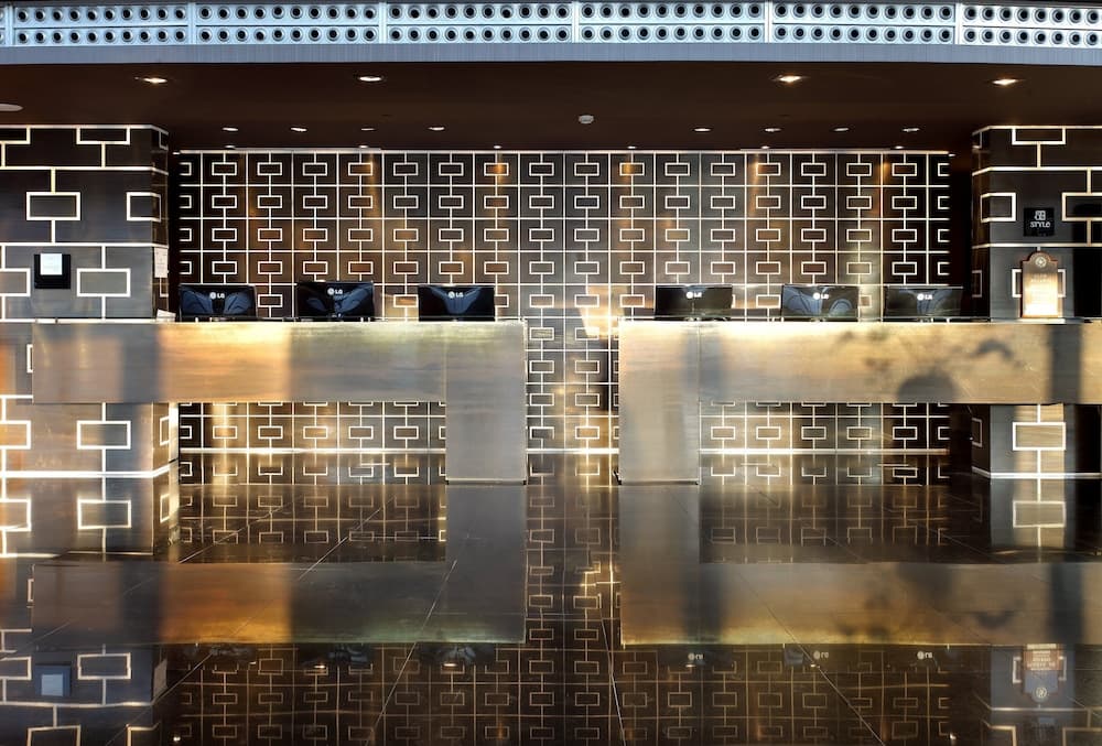 Eurostars Madrid Tower