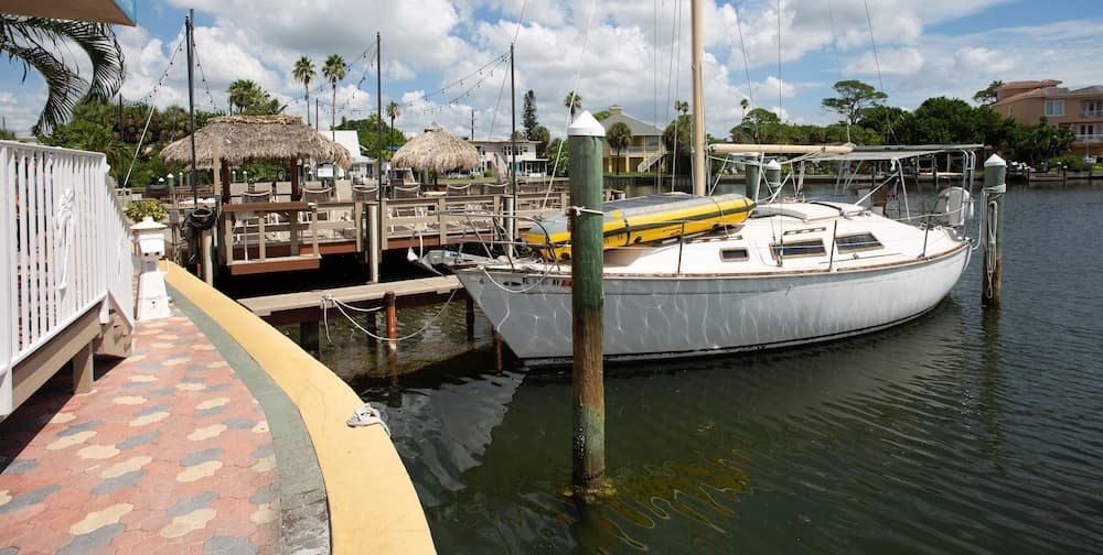 Bay Palms Waterfront Resort - Hotel and Marina