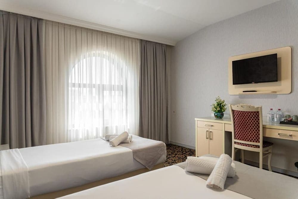 Nerimanov ALTUS Hotel & Restaurant