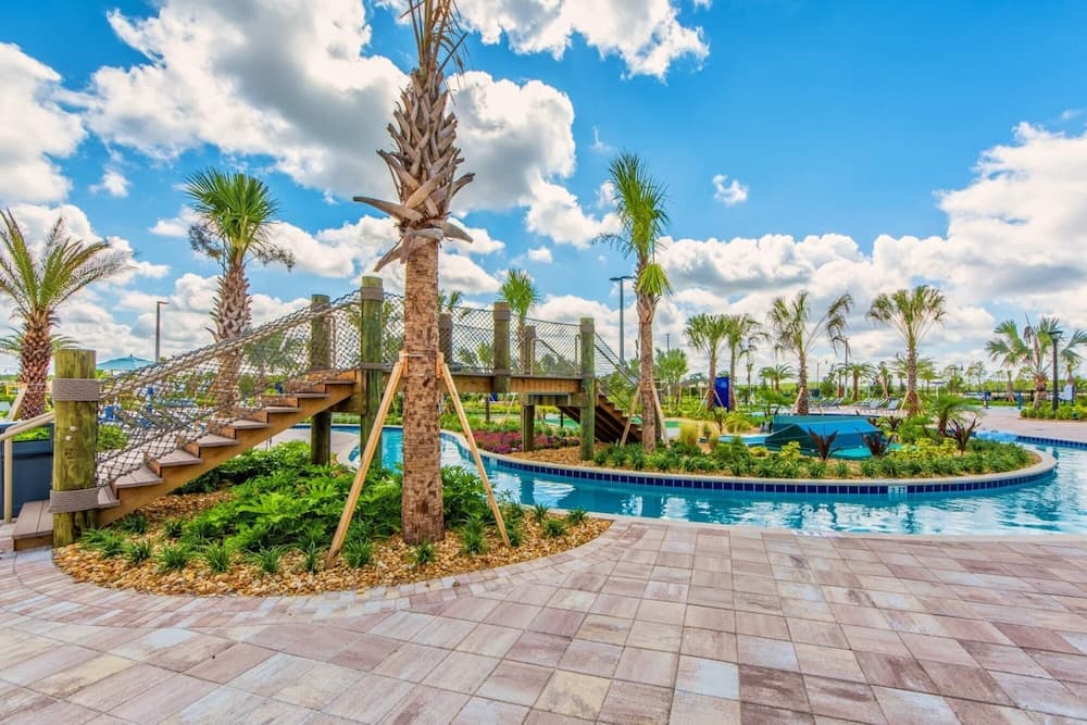 Super Nice Townhome Near Disney With Private Pool