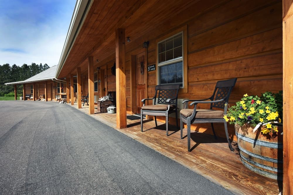 Bad Rock Bed and Breakfast Inn