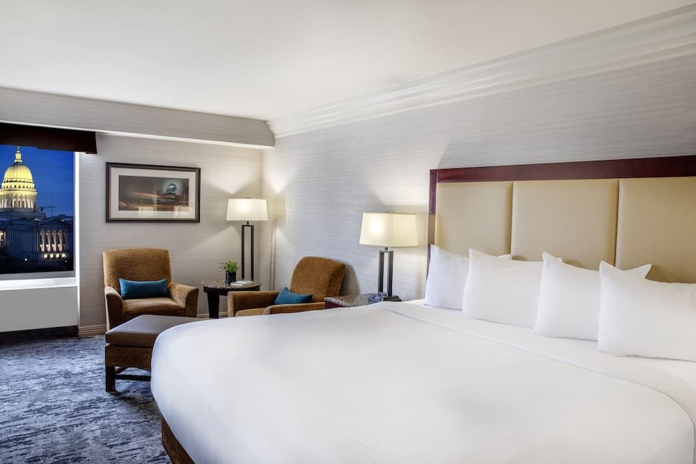 The Madison Concourse Hotel and Governor's Club