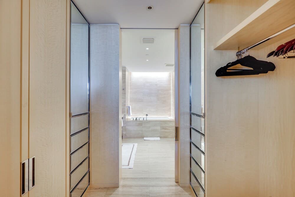 Luxe Beachfront Unit w/ Pool Access in Bal Harbour