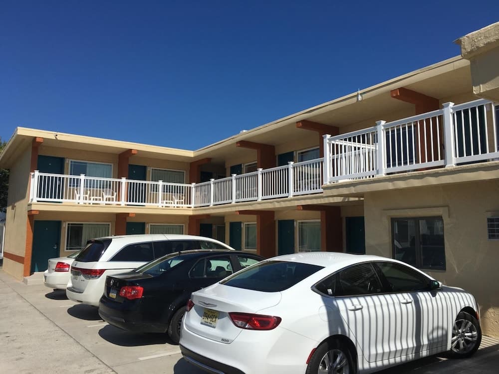 Seahorse Inn
