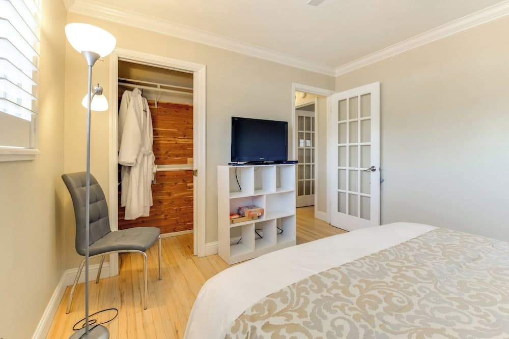 Easy SF Bay Access: Updated San Pablo Duplex