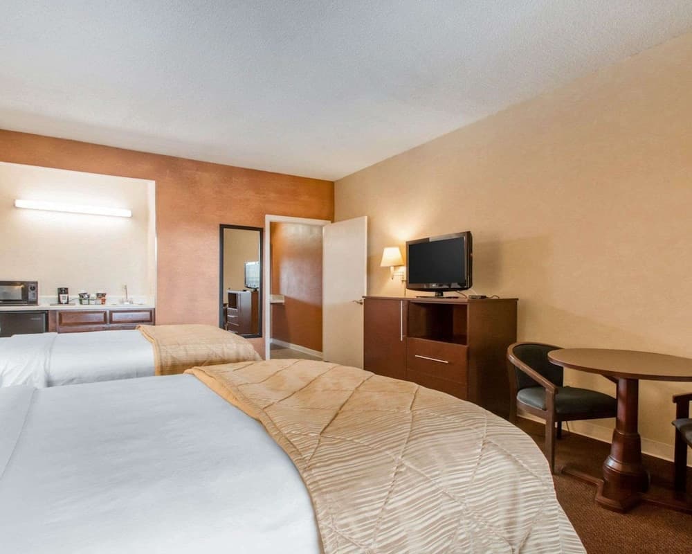 Quality Inn & Suites Ridgeland
