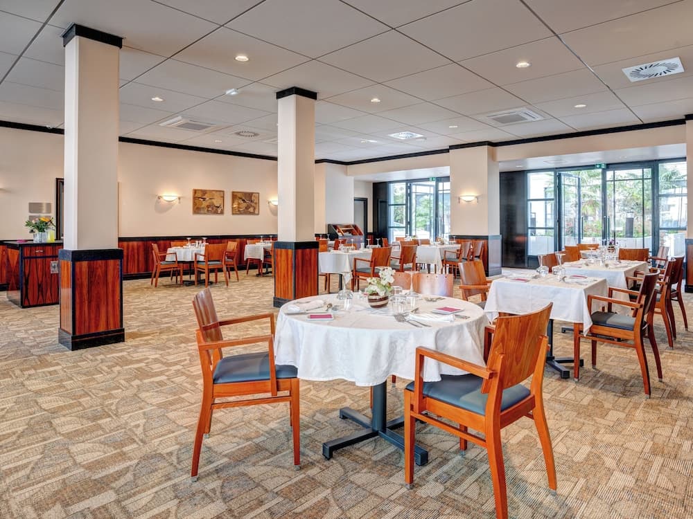 Quality Suites Val d'Europe