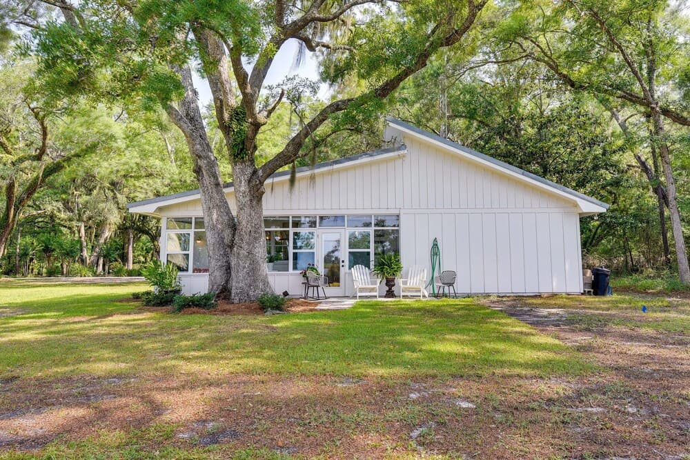 Freeport Waterfront Vacation Rental w/ Boat Launch