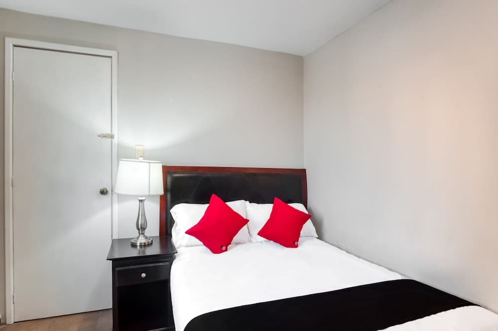 Boca Inn Hotel & Suites