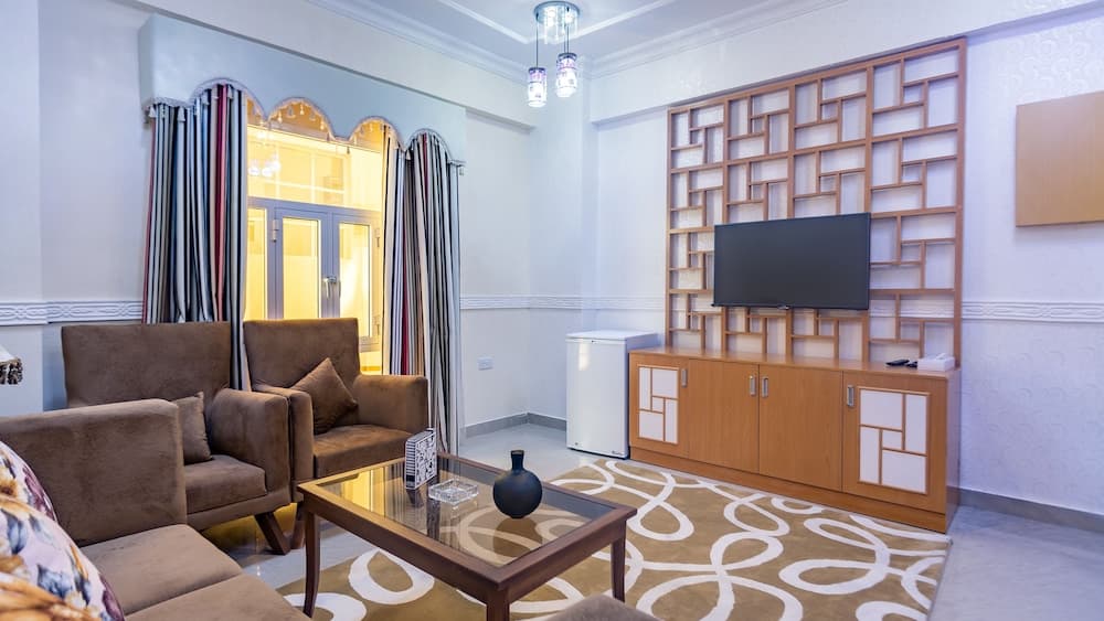 Al-Saif Grand Hotel