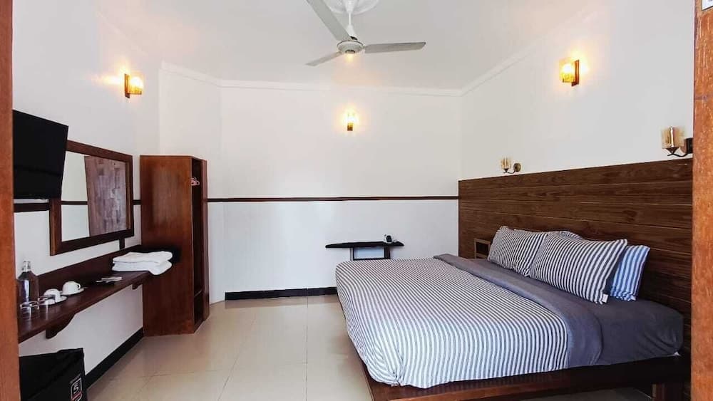 Luk inn at huraa