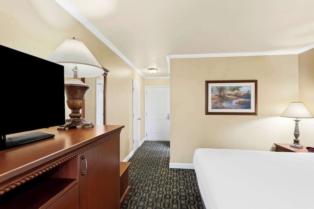 Best Western Miner's Inn