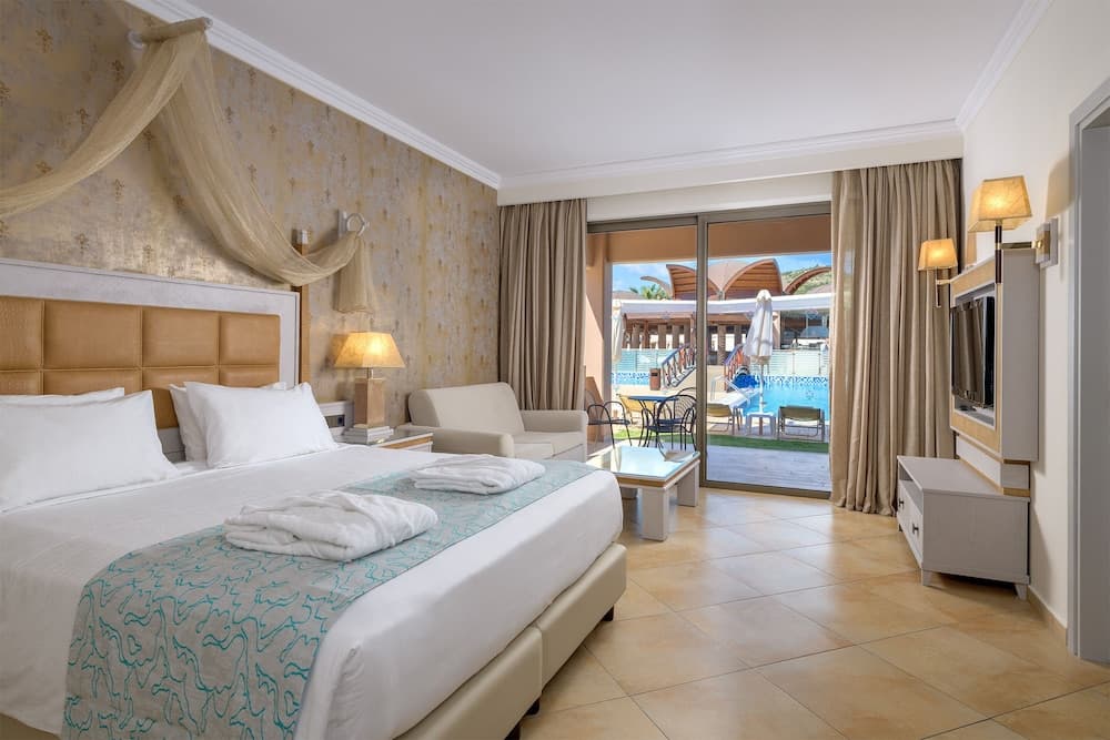 La Marquise Luxury Resort Complex