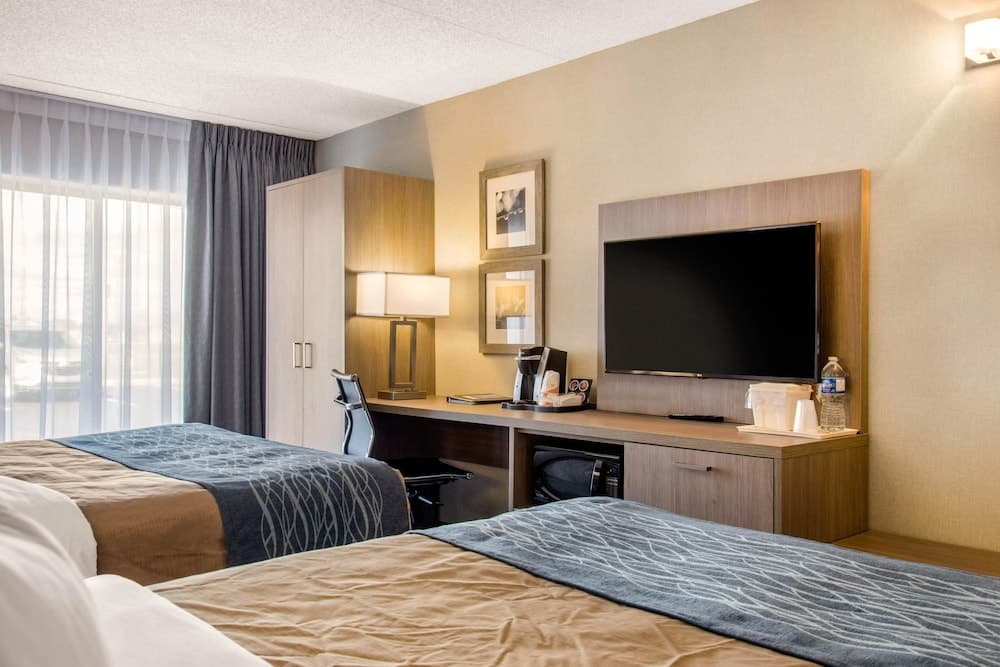 Comfort Inn Aéroport