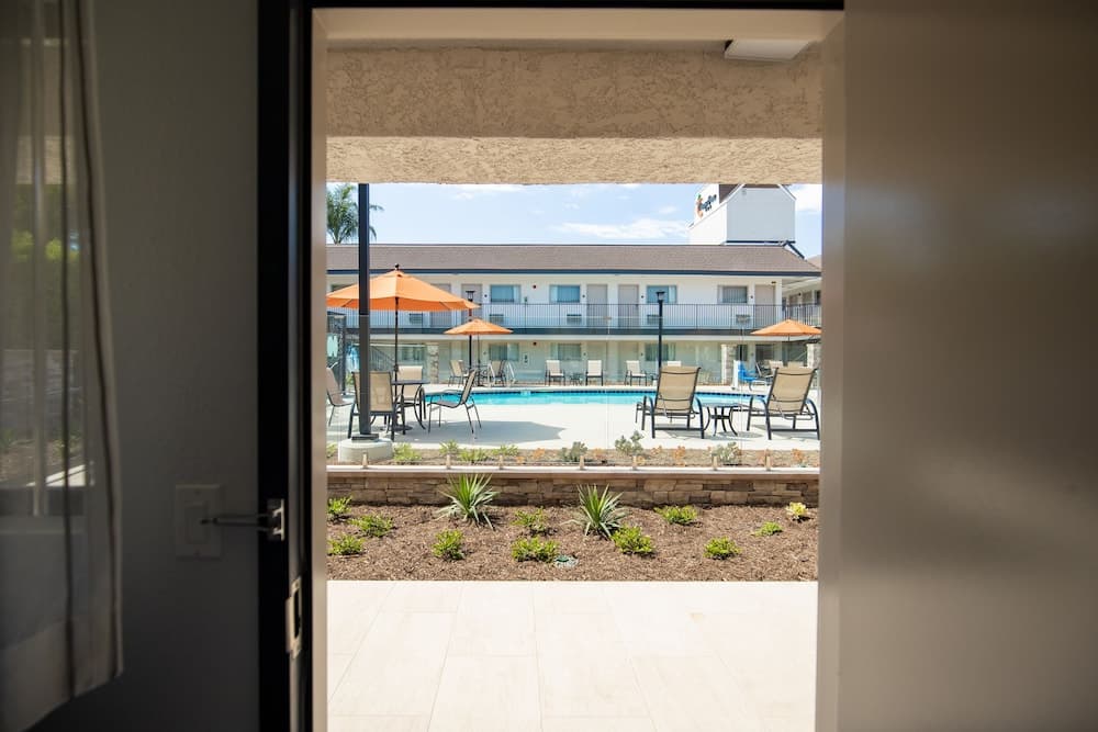 Orange Grove Inn