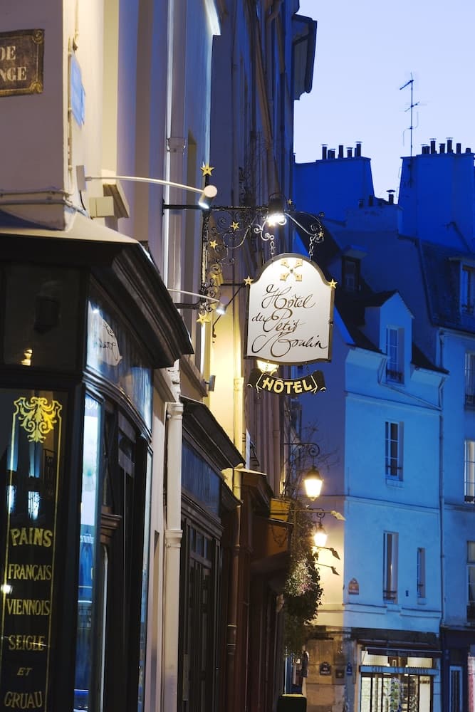 Hôtel du Petit Moulin, Haute Couture hotel by Lacroix