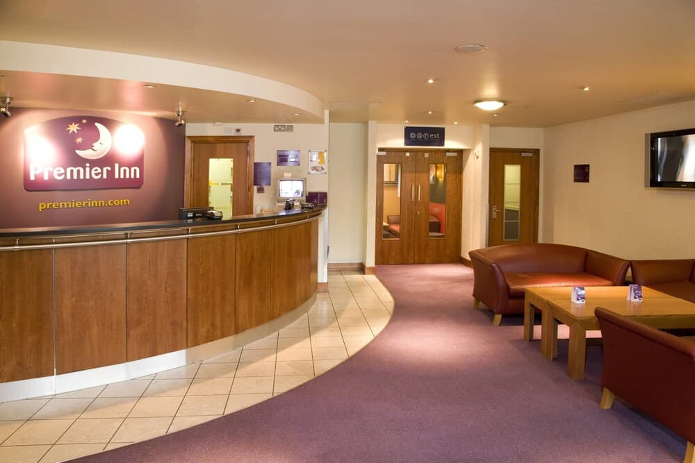 Premier Inn Heathrow Airport - M4/J4
