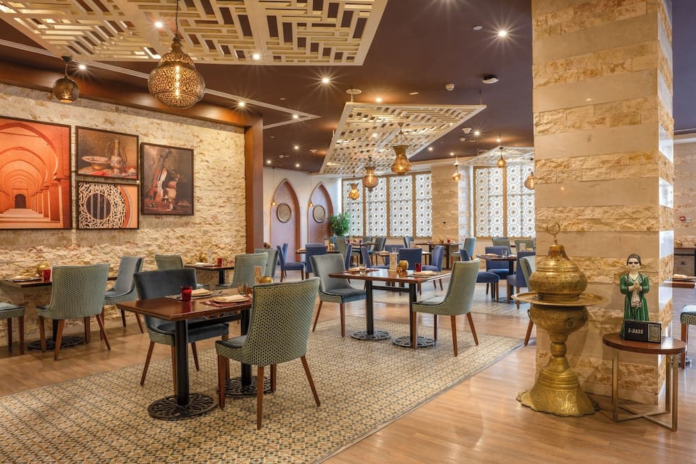 Triumph Luxury Hotel