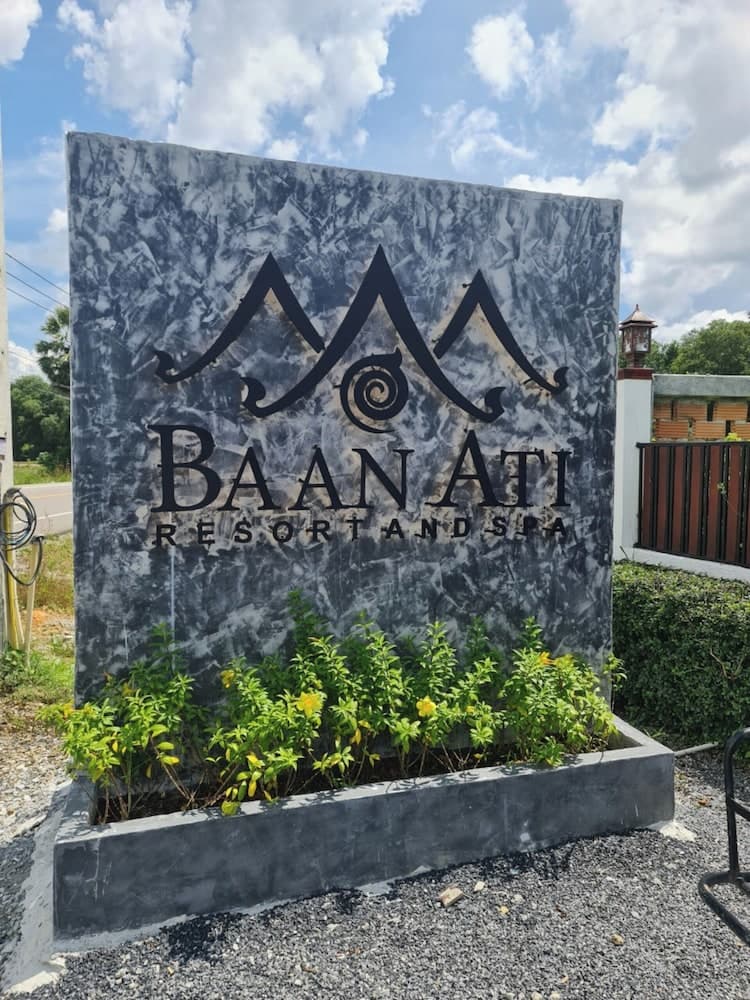 BAAN ATI Resort and Spa