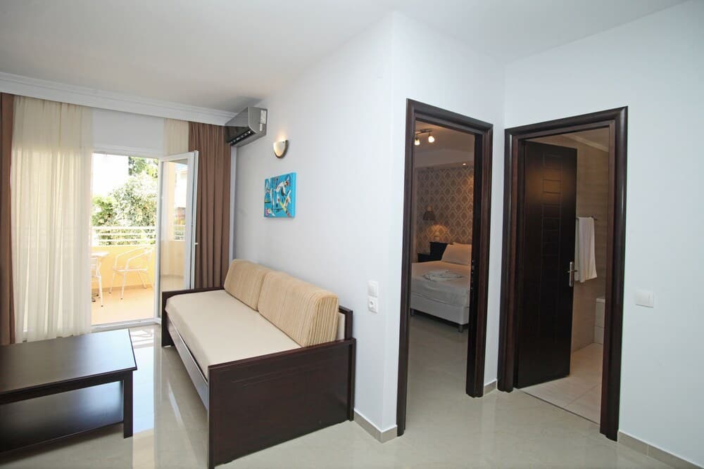 Naias Beach Hotel