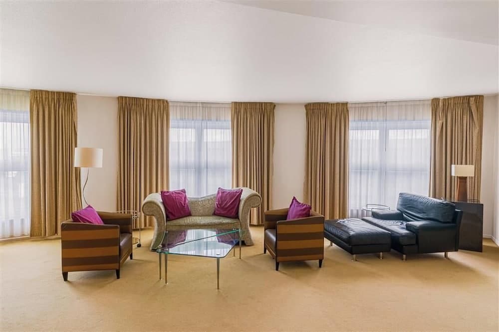 Van der Valk Hotel Paris CDG Airport