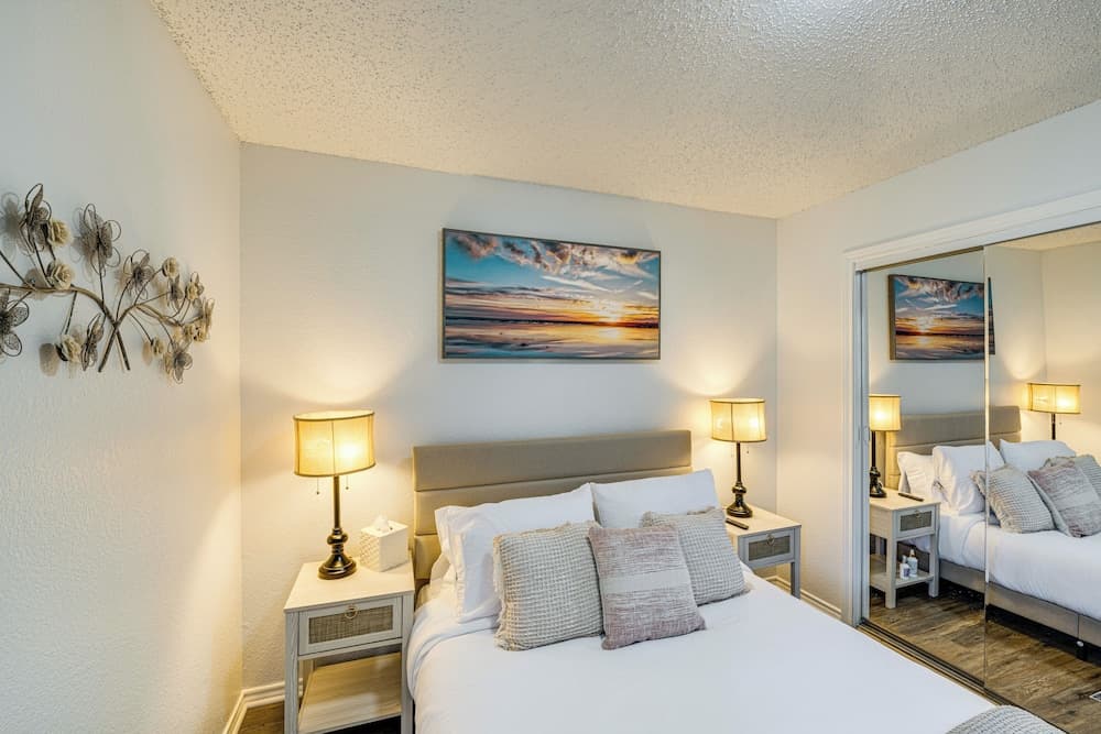 1/2 Mi to Frisco Commons! Family Getaway w/ Patio