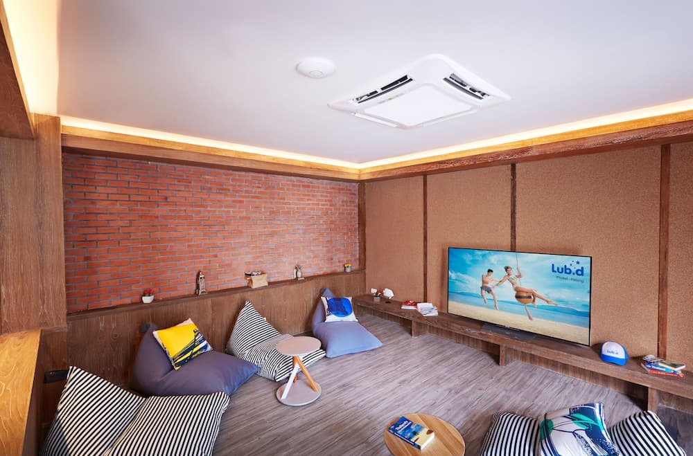 Lub d Phuket Patong