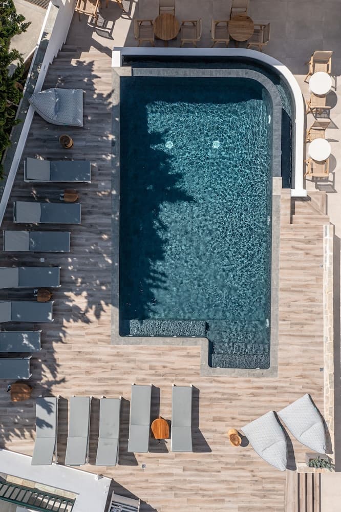 Spiros Hotel