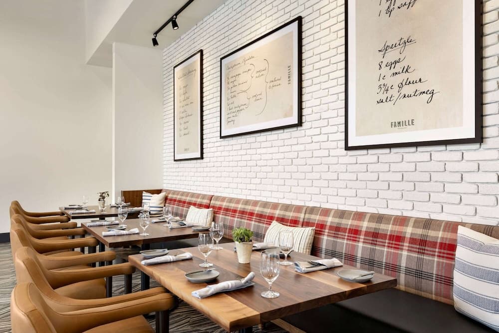 Origin Westminster a Wyndham Hotel