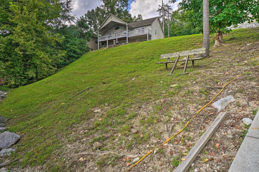 Caryville Home w/ Private Dock & Norris Lake Views