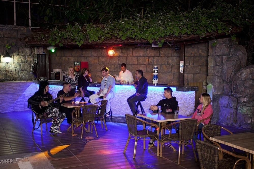 Diamore Hotel