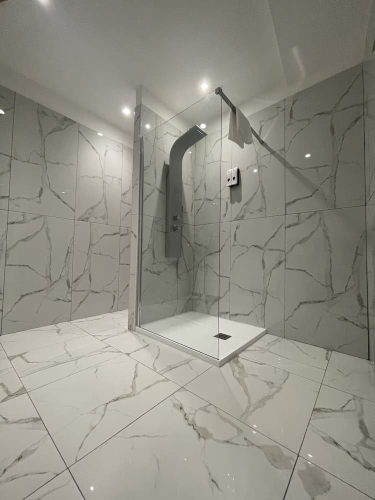 B&B Center City
