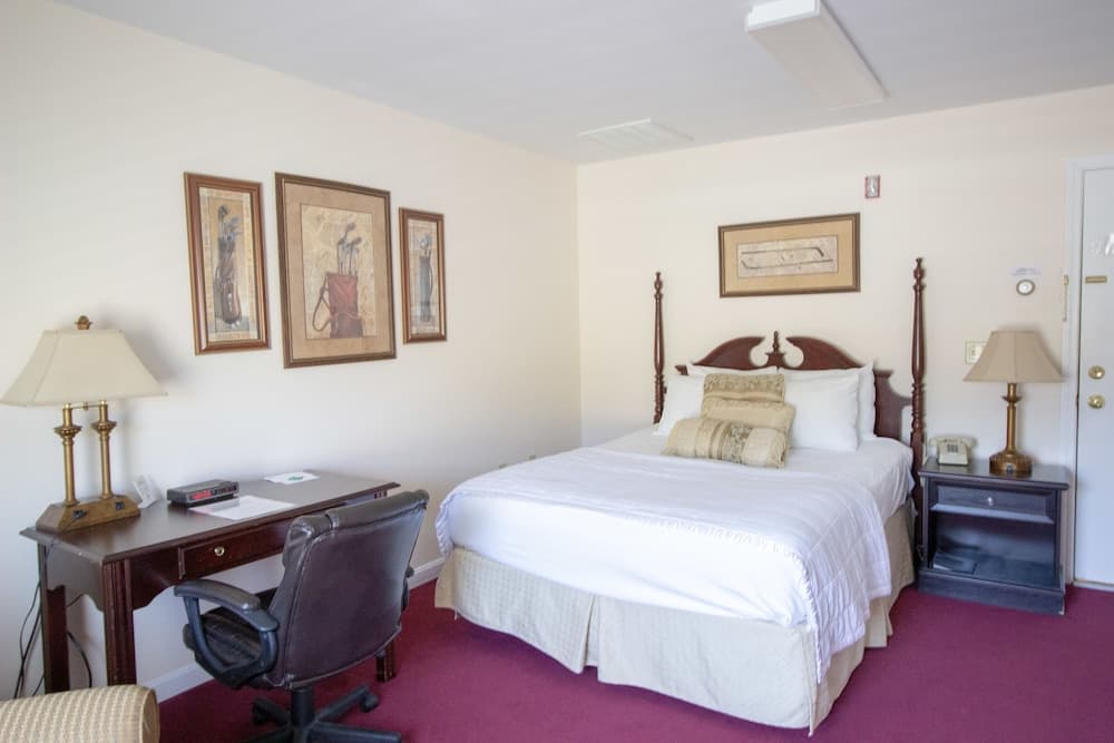 The Lucerne Inn