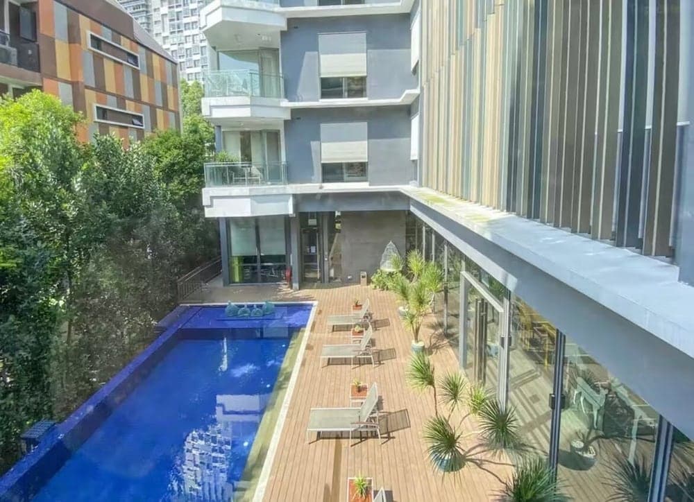 Liv Residences Serviced Apartment Novena