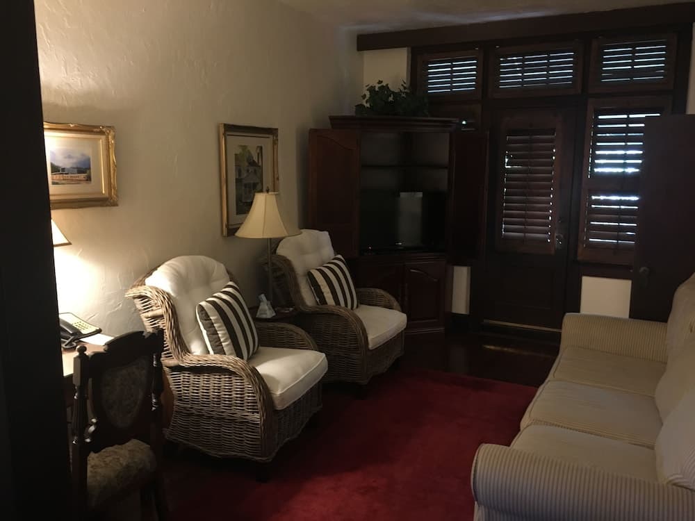 Park Plaza Hotel