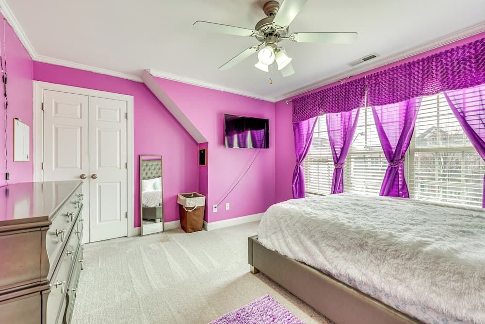 < 9 Mi to Dtwn Raleigh: Family Home w/ Pool Access