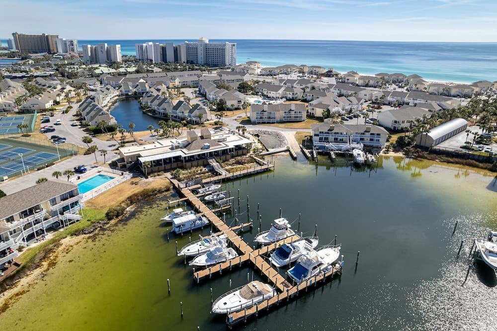 Sandpiper Cove 9230 2 Bedroom Condo by RedAwning