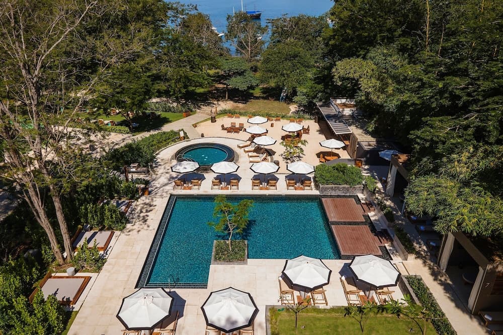 El Mangroove Papagayo, Autograph Collection