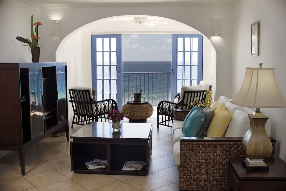 South Ocean Villa 402