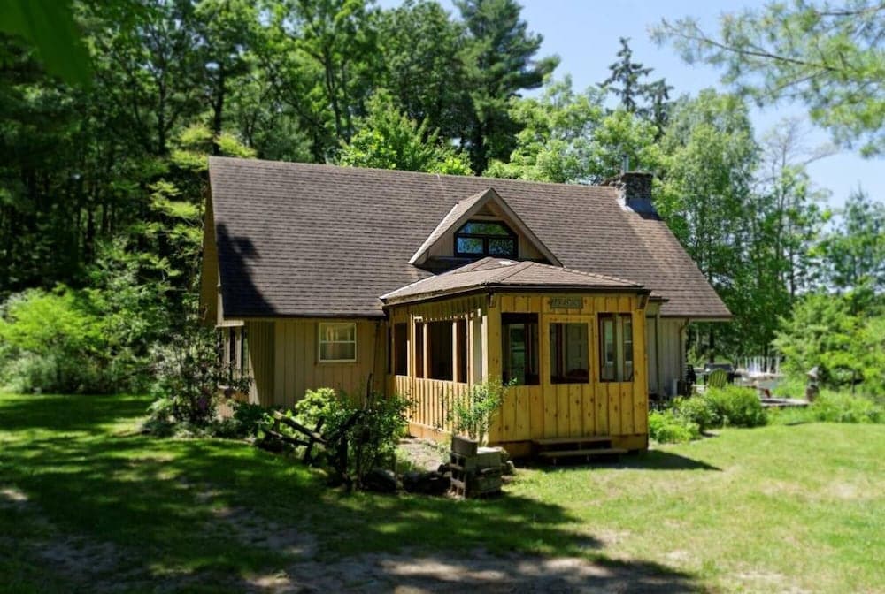 Welcome to Black River - Nature Lovers Paradise