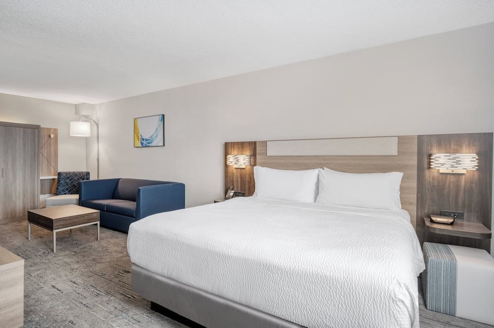 Holiday Inn Express & Suites Gahanna/Columbus Airport by IHG