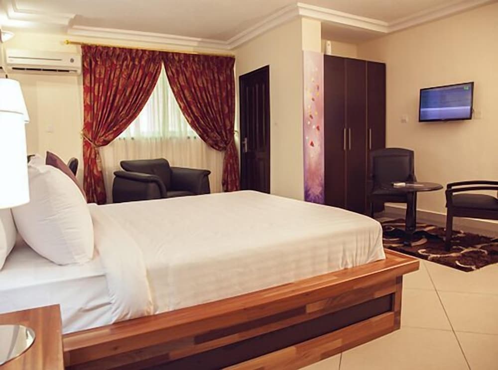 Kingstel Hotel