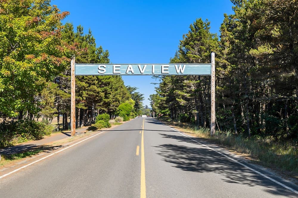 Sweet Seaview Home: Near Beach & Trailhead!
